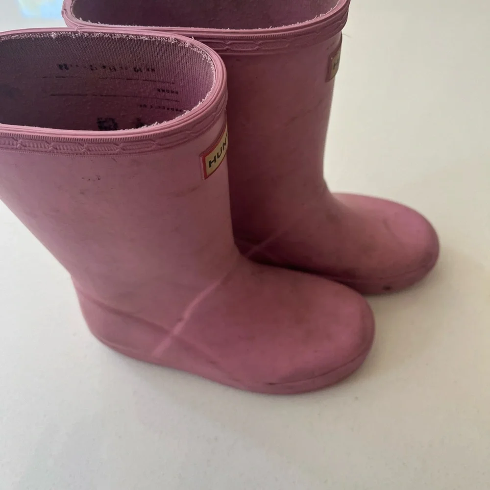 Hunter Soft Pink Mid-Calf Rubber Rain Boots